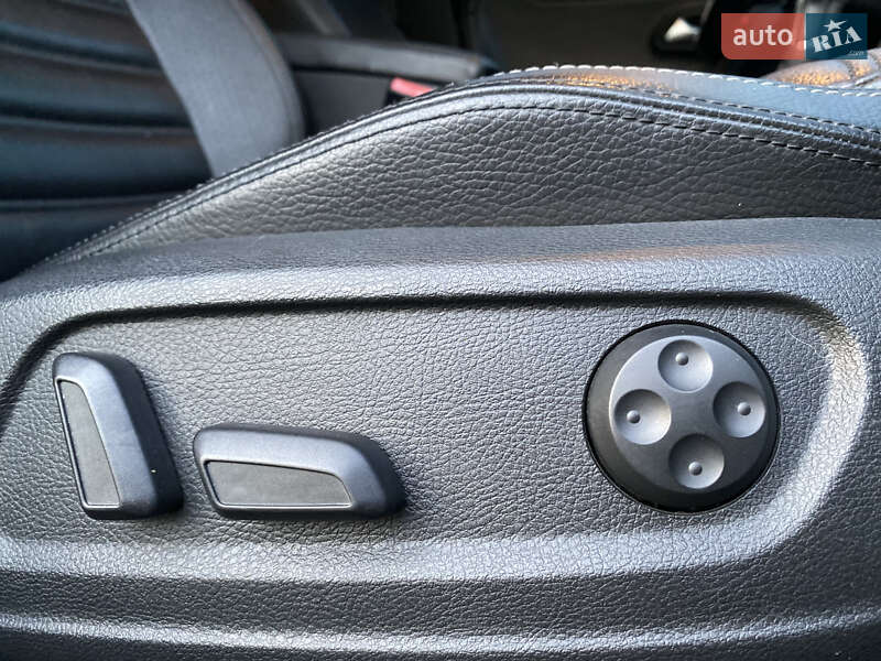 Купе Volkswagen CC / Passat CC 2010 в Хмельницком