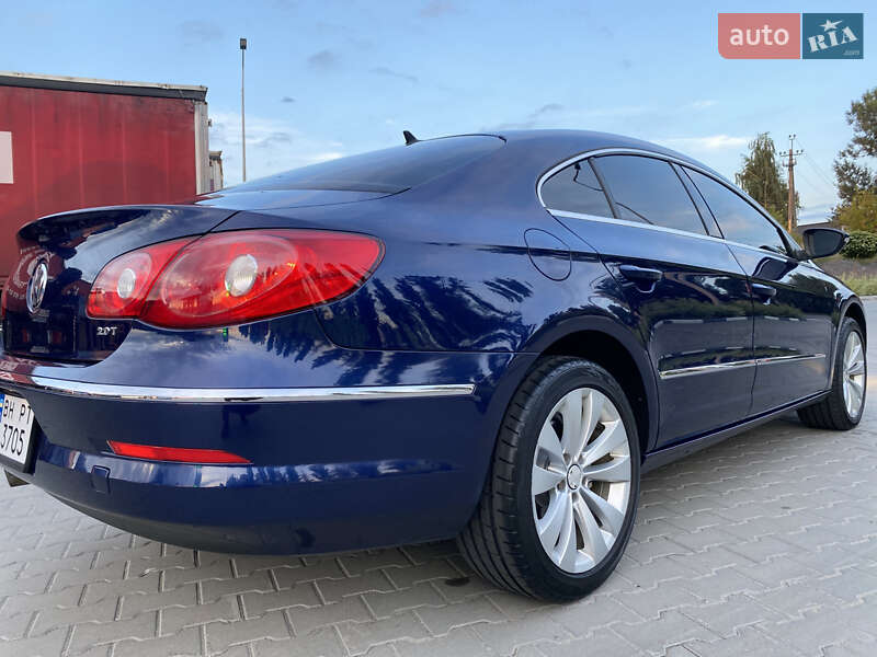 Купе Volkswagen CC / Passat CC 2010 в Хмельницком