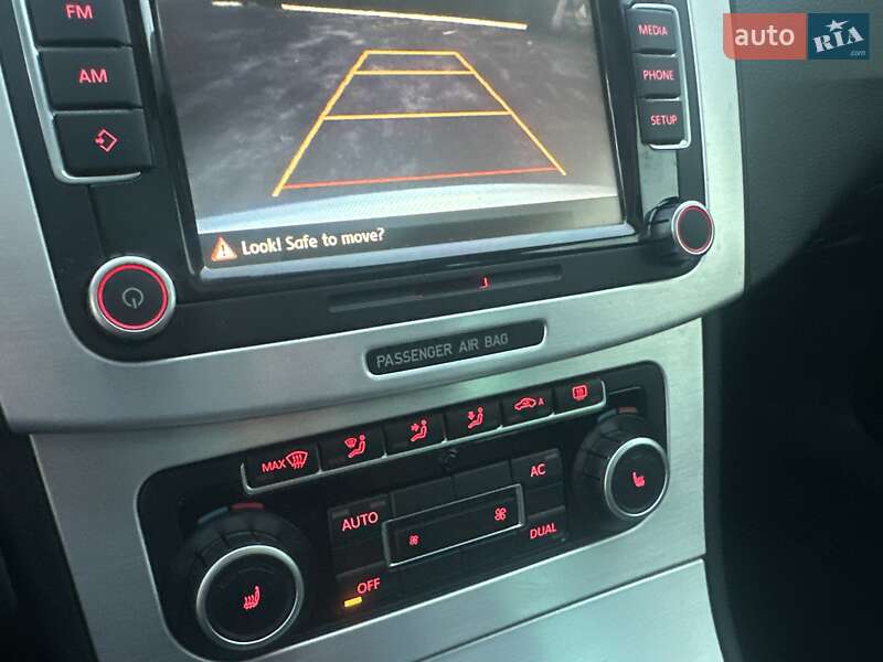 Купе Volkswagen CC / Passat CC 2010 в Сумах