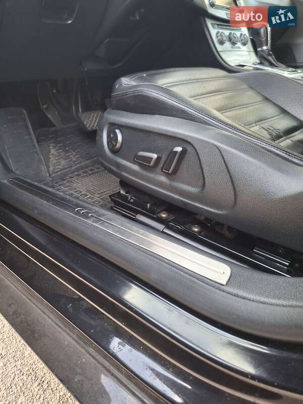 Купе Volkswagen CC / Passat CC 2012 в Виннице
