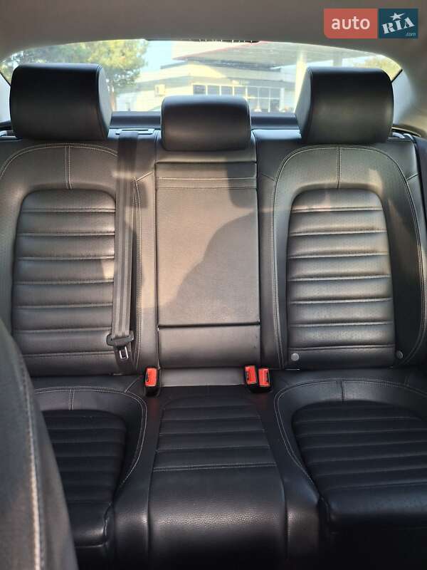 Купе Volkswagen CC / Passat CC 2012 в Виннице