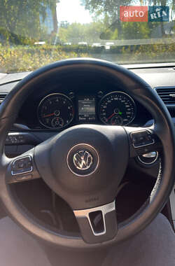 Купе Volkswagen CC / Passat CC 2012 в 