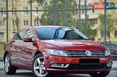 Купе Volkswagen CC / Passat CC 2014 в 