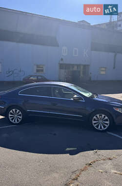 Купе Volkswagen CC / Passat CC 2010 в 