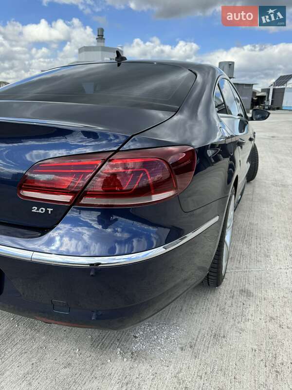 Купе Volkswagen CC / Passat CC 2014 в Киеве