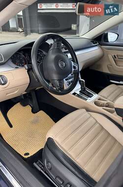 Купе Volkswagen CC / Passat CC 2014 в 