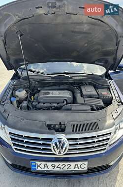 Купе Volkswagen CC / Passat CC 2014 в 