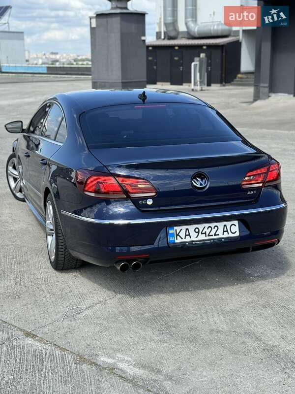 Купе Volkswagen CC / Passat CC 2014 в Киеве