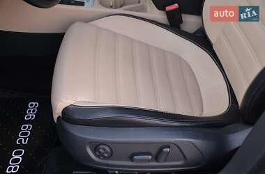 Купе Volkswagen CC / Passat CC 2014 в 