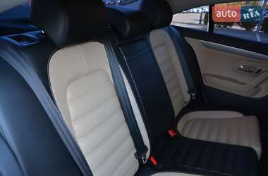 Купе Volkswagen CC / Passat CC 2014 в 