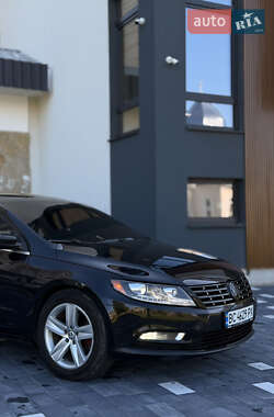 Купе Volkswagen CC / Passat CC 2014 в 