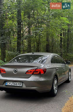 Купе Volkswagen CC / Passat CC 2012 в 