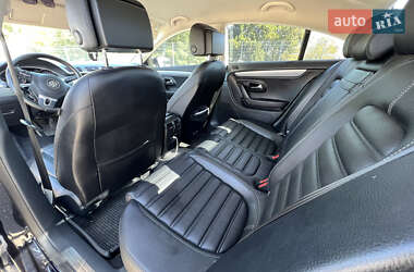 Купе Volkswagen CC / Passat CC 2015 в 