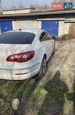 Купе Volkswagen CC / Passat CC 2010 в 