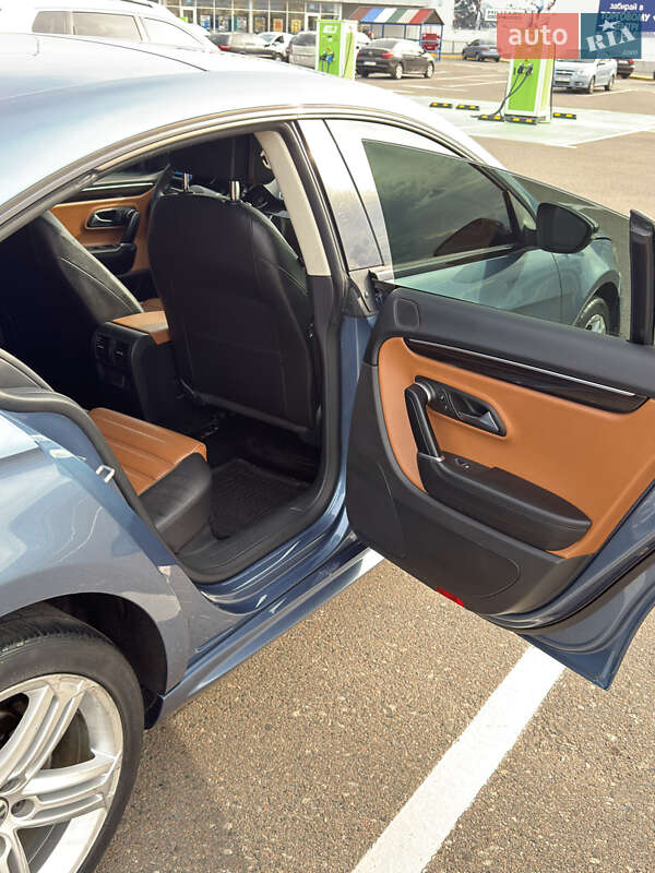 Купе Volkswagen CC / Passat CC 2016 в Одессе