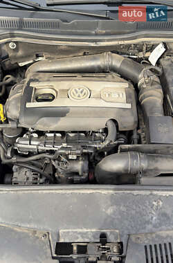 Купе Volkswagen CC / Passat CC 2016 в 