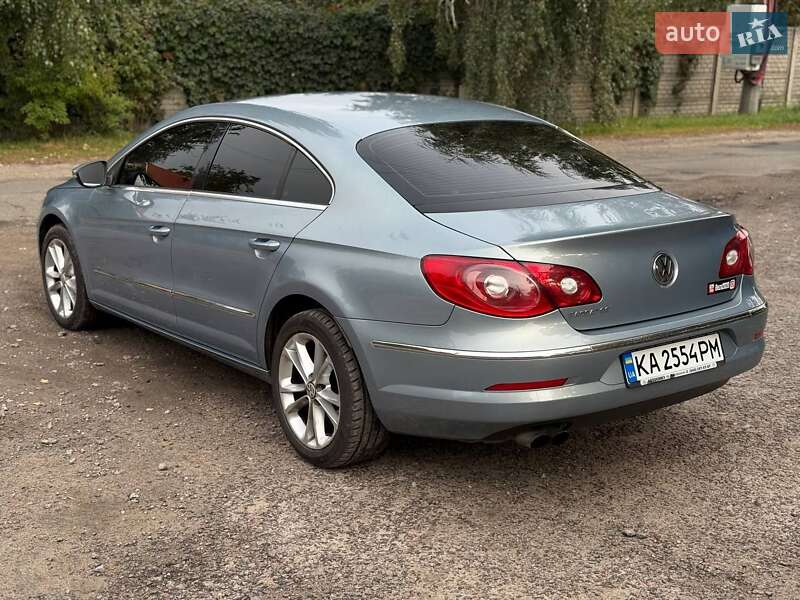 Купе Volkswagen CC / Passat CC 2010 в Василькові