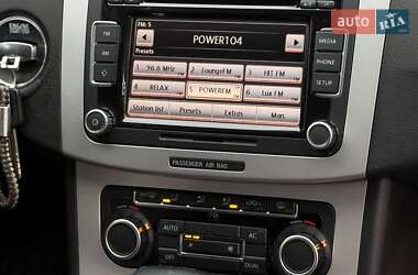 Купе Volkswagen CC / Passat CC 2010 в 