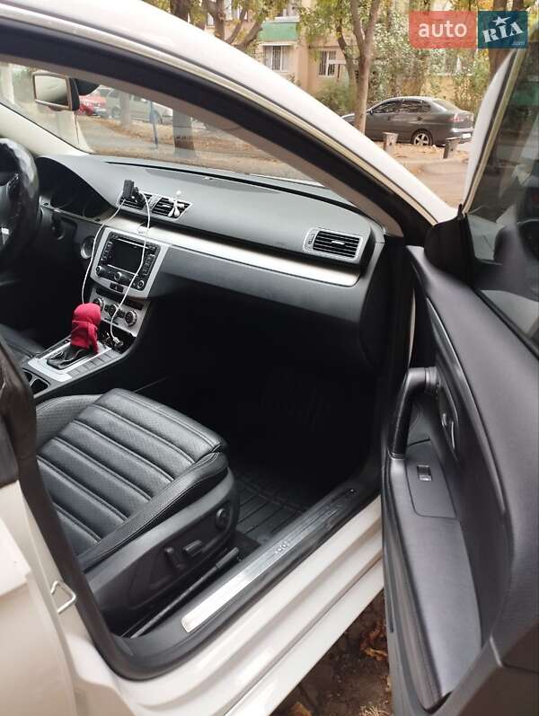 Купе Volkswagen CC / Passat CC 2014 в Одесі фото 3 Купе Volkswagen CC / Passat CC 2014 в Одесі