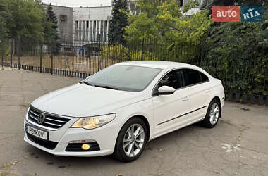 Купе Volkswagen CC / Passat CC 2011 в Миколаєві