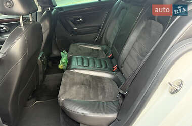 Купе Volkswagen CC / Passat CC 2011 в 