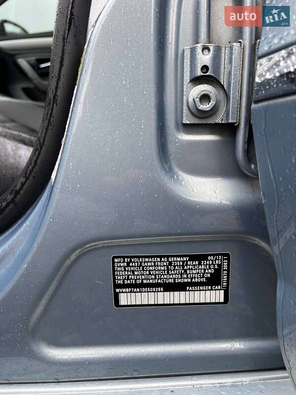 Купе Volkswagen CC / Passat CC 2012 в Черновцах