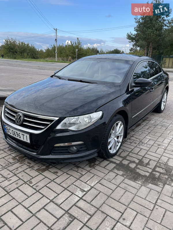 Купе Volkswagen CC / Passat CC 2008 в 