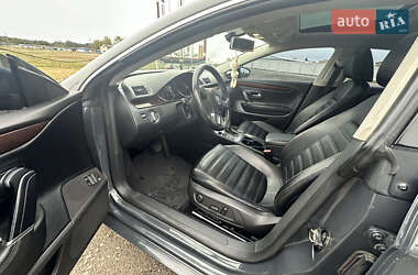 Купе Volkswagen CC / Passat CC 2012 в 