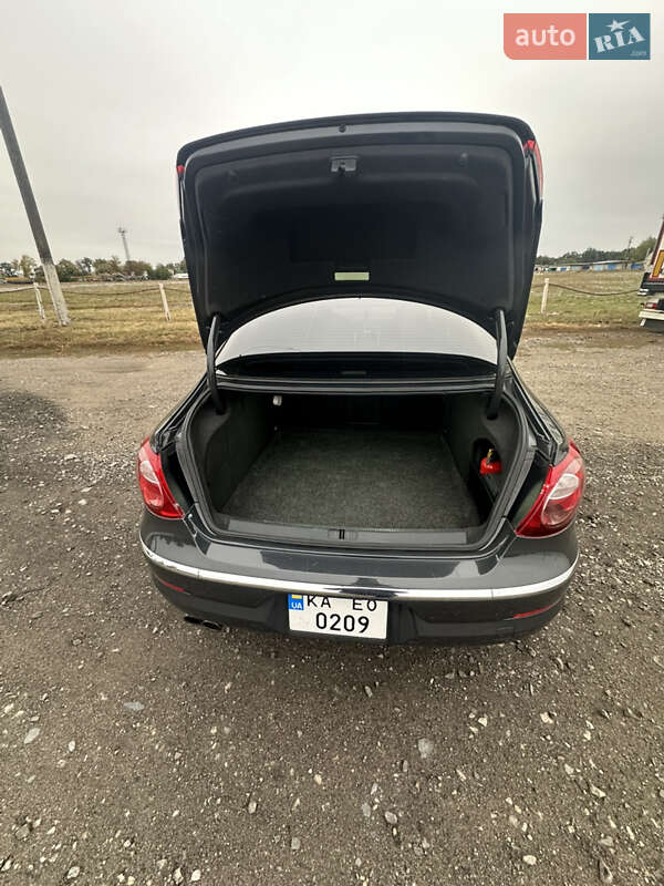 Купе Volkswagen CC / Passat CC 2012 в Полтаві