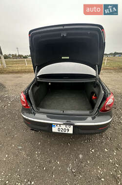 Купе Volkswagen CC / Passat CC 2012 в 