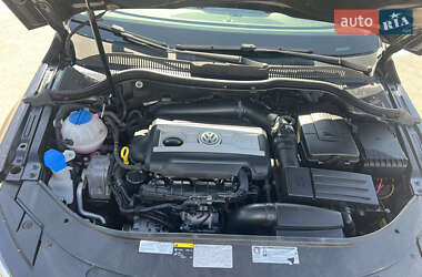 Купе Volkswagen CC / Passat CC 2015 в 
