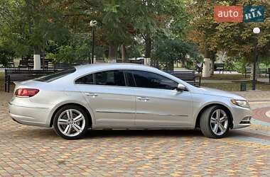Купе Volkswagen CC / Passat CC 2012 в 
