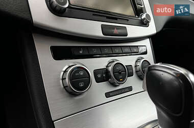 Купе Volkswagen CC / Passat CC 2013 в 
