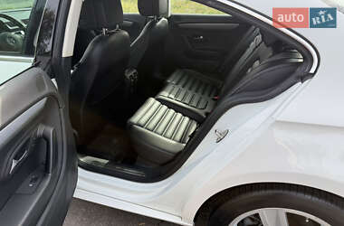 Купе Volkswagen CC / Passat CC 2015 в 