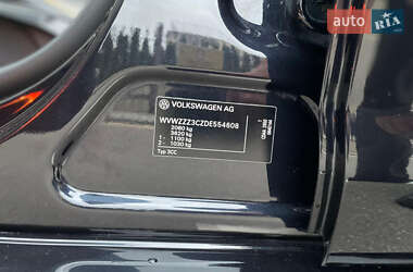 Купе Volkswagen CC / Passat CC 2013 в 