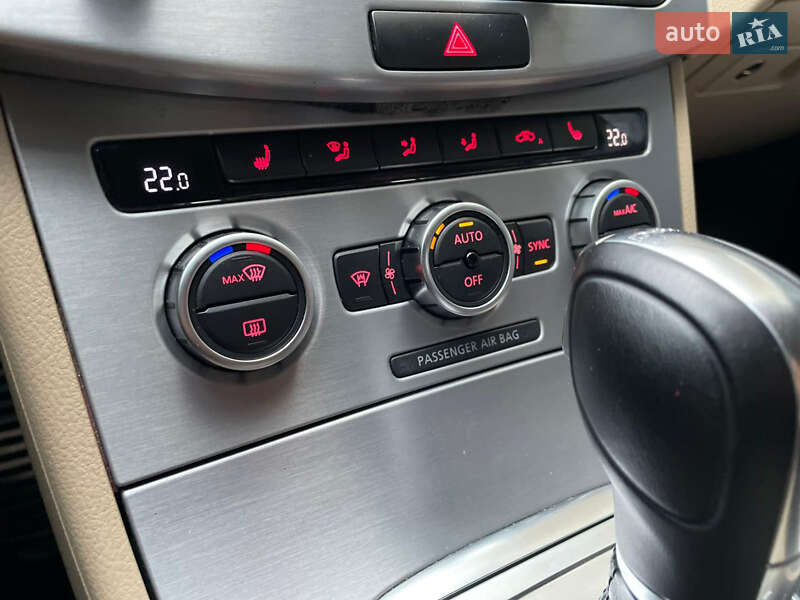 Купе Volkswagen CC / Passat CC 2013 в Києві фото 23 Купе Volkswagen CC / Passat CC 2013 в Києві
