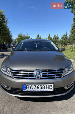 Купе Volkswagen CC / Passat CC 2012 в 