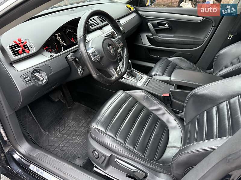 Купе Volkswagen CC / Passat CC 2011 в Вінниці