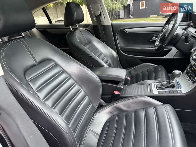 Купе Volkswagen CC / Passat CC 2011 в Вінниці