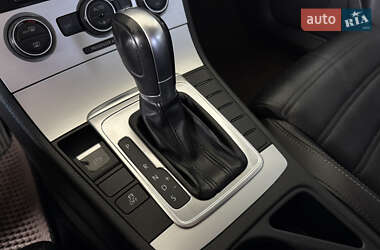 Купе Volkswagen CC / Passat CC 2016 в 