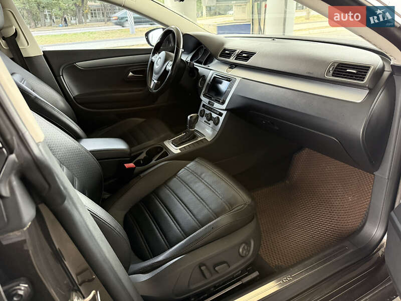 Купе Volkswagen CC / Passat CC 2016 в Миколаєві фото 8 Купе Volkswagen CC / Passat CC 2016 в Миколаєві