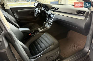 Купе Volkswagen CC / Passat CC 2016 в 