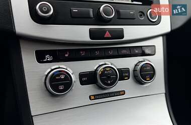 Купе Volkswagen CC / Passat CC 2013 в 