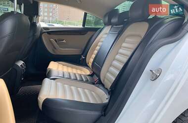 Купе Volkswagen CC / Passat CC 2016 в 