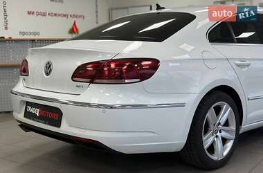 Купе Volkswagen CC / Passat CC 2015 в 