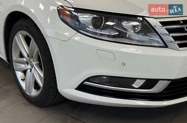 Купе Volkswagen CC / Passat CC 2015 в 