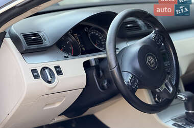 Купе Volkswagen CC / Passat CC 2009 в 