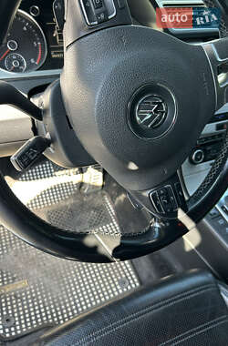 Купе Volkswagen CC / Passat CC 2011 в 