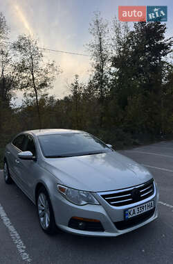 Купе Volkswagen CC / Passat CC 2011 в 