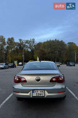 Купе Volkswagen CC / Passat CC 2011 в 